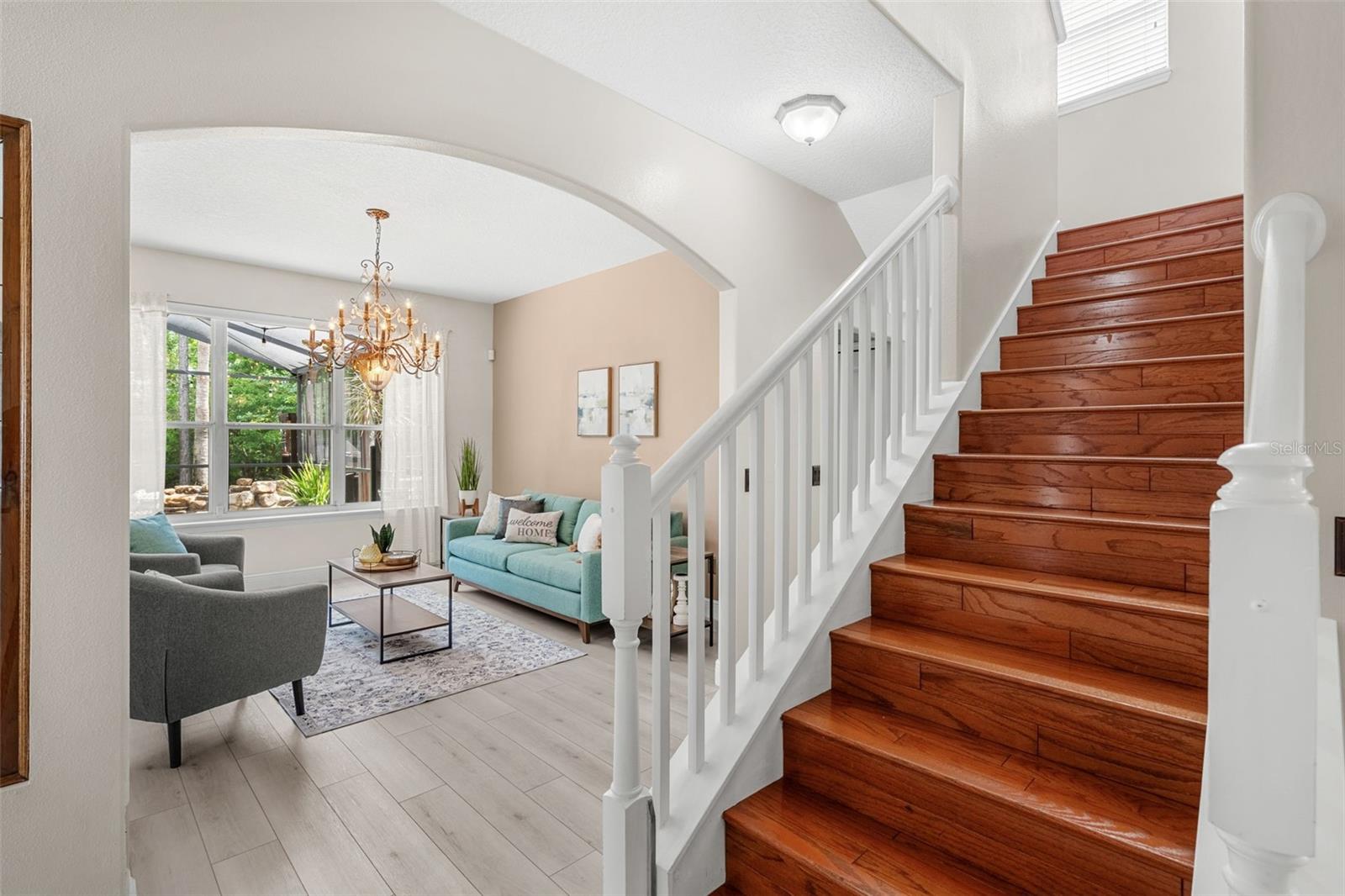 Image 4 of 79 For 555 Carey Way