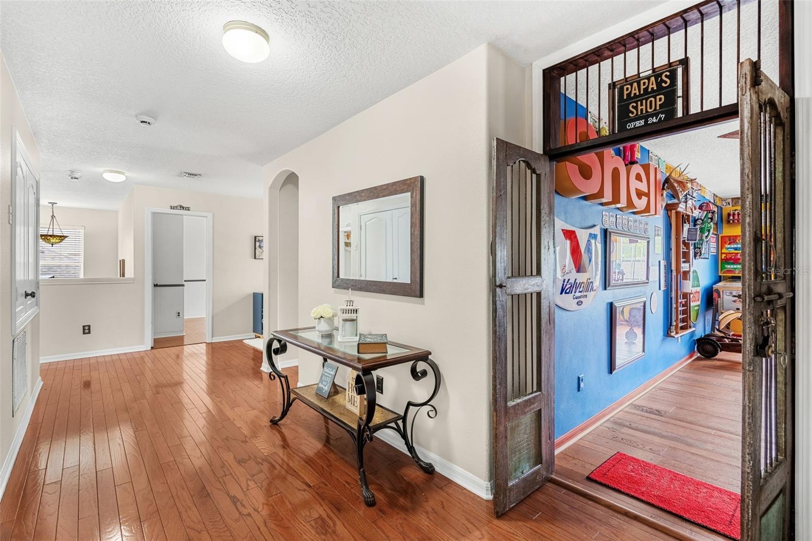 Image 40 of 79 For 555 Carey Way