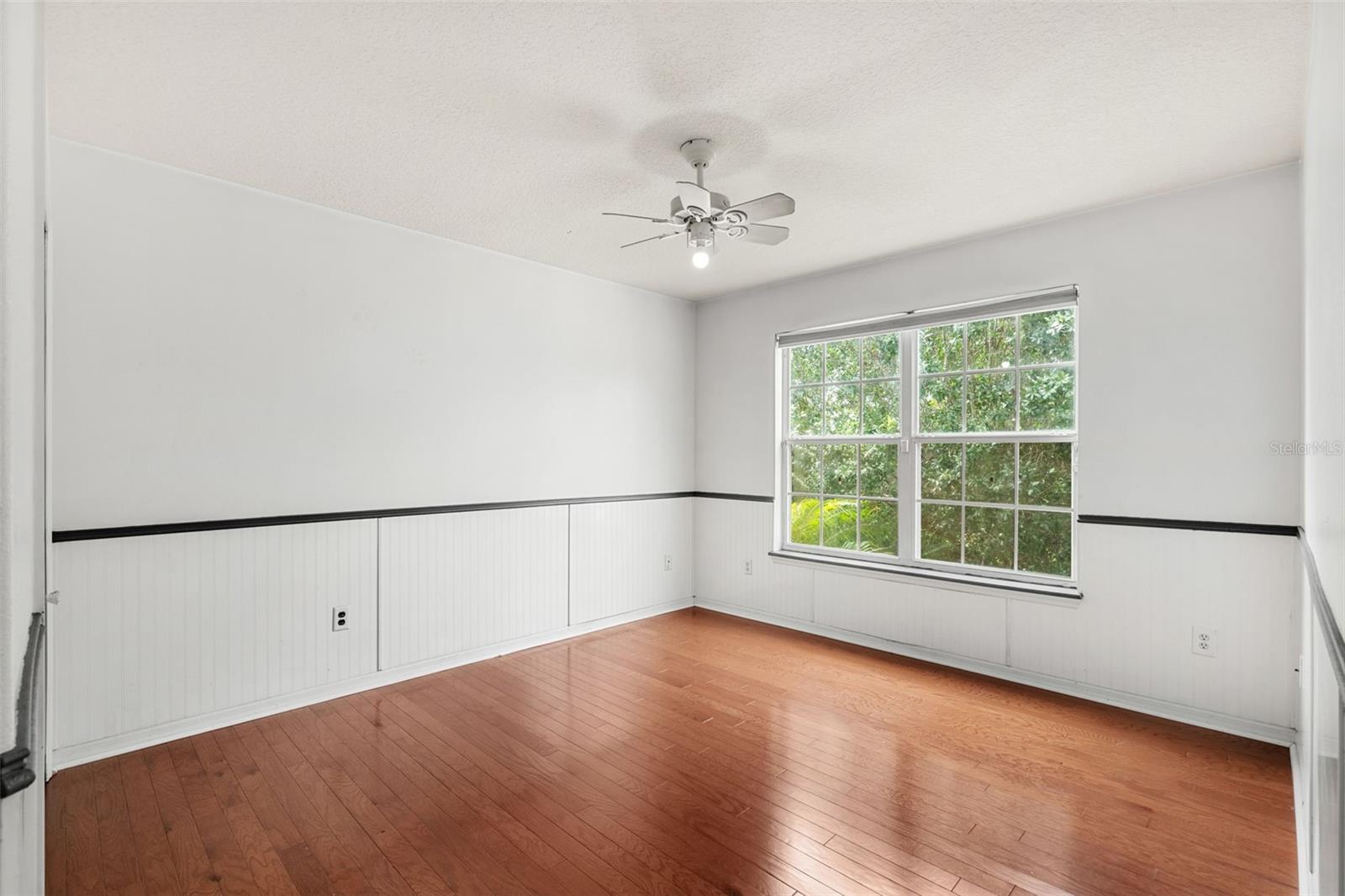 Image 47 of 79 For 555 Carey Way