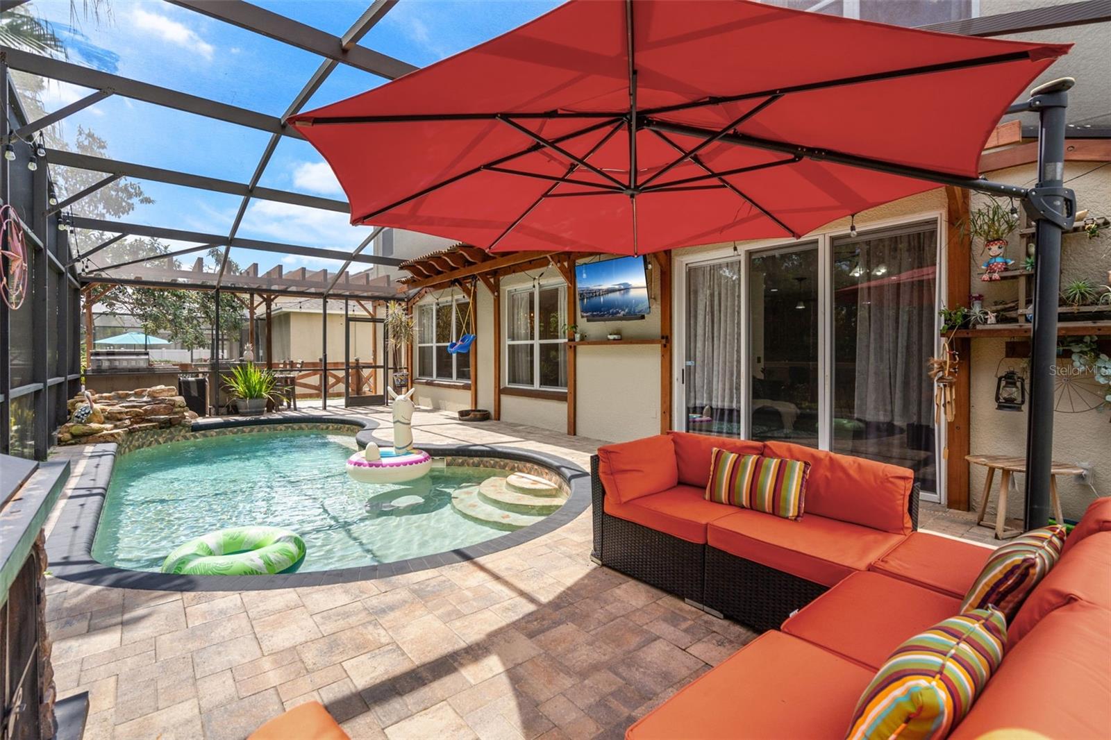 Image 54 of 79 For 555 Carey Way