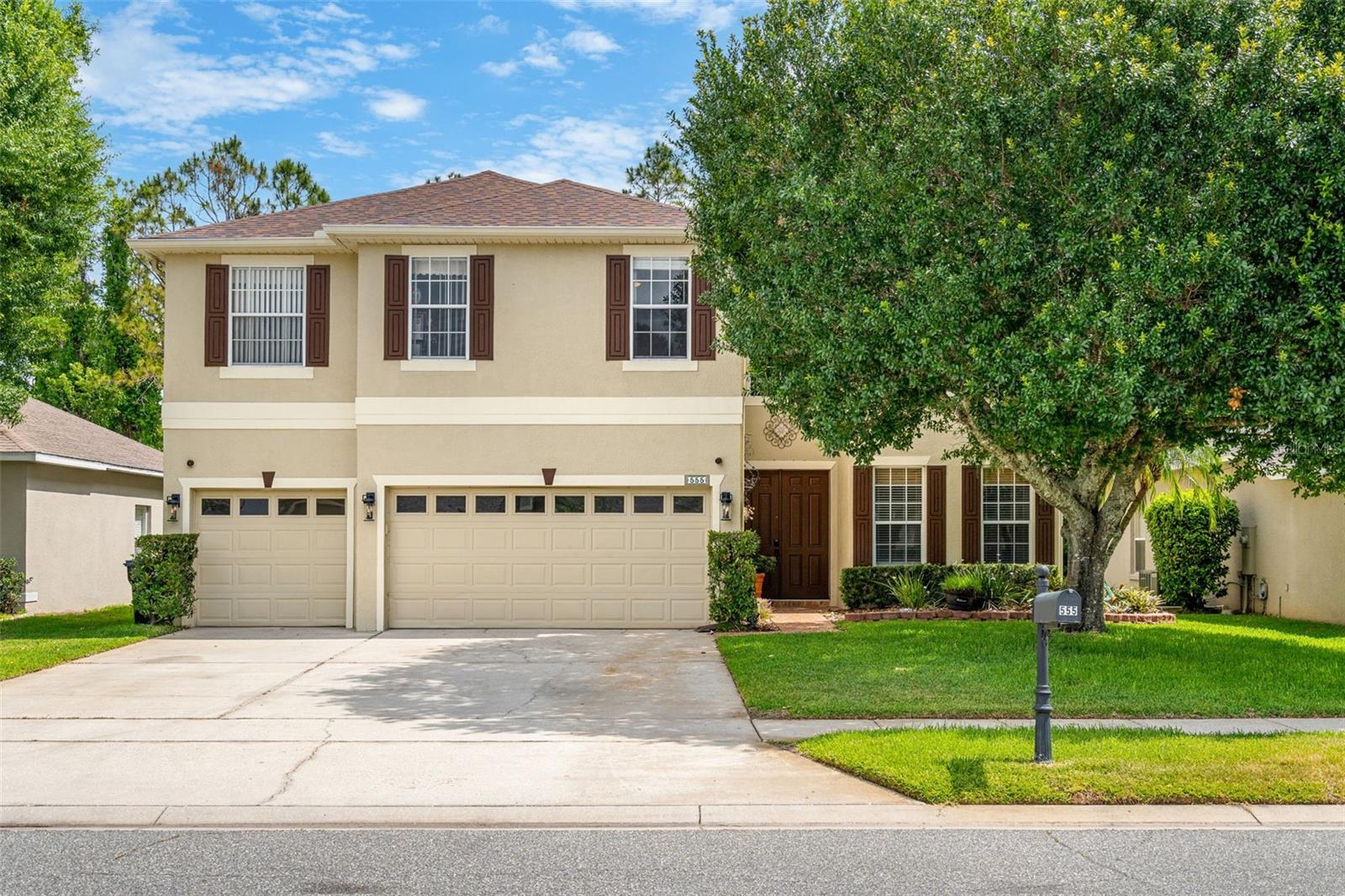 Image 7 of 79 For 555 Carey Way