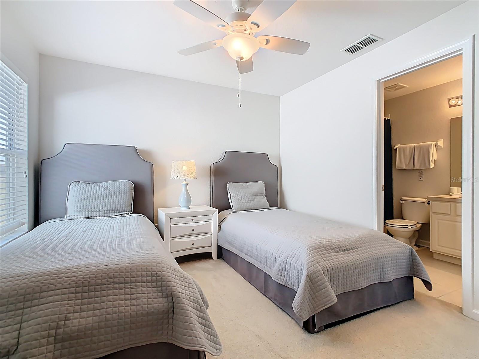 Image 31 of 100 For 2619 Daulby Street