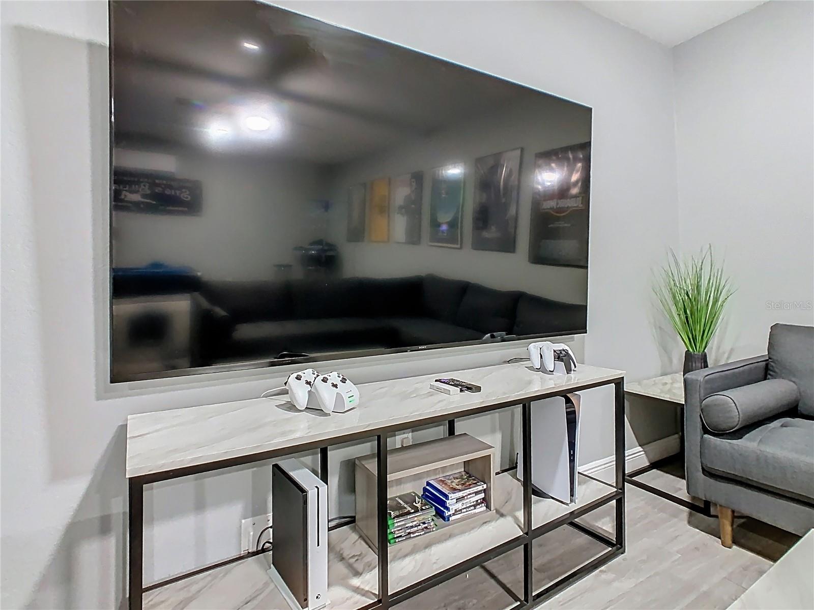 Image 59 of 100 For 2619 Daulby Street