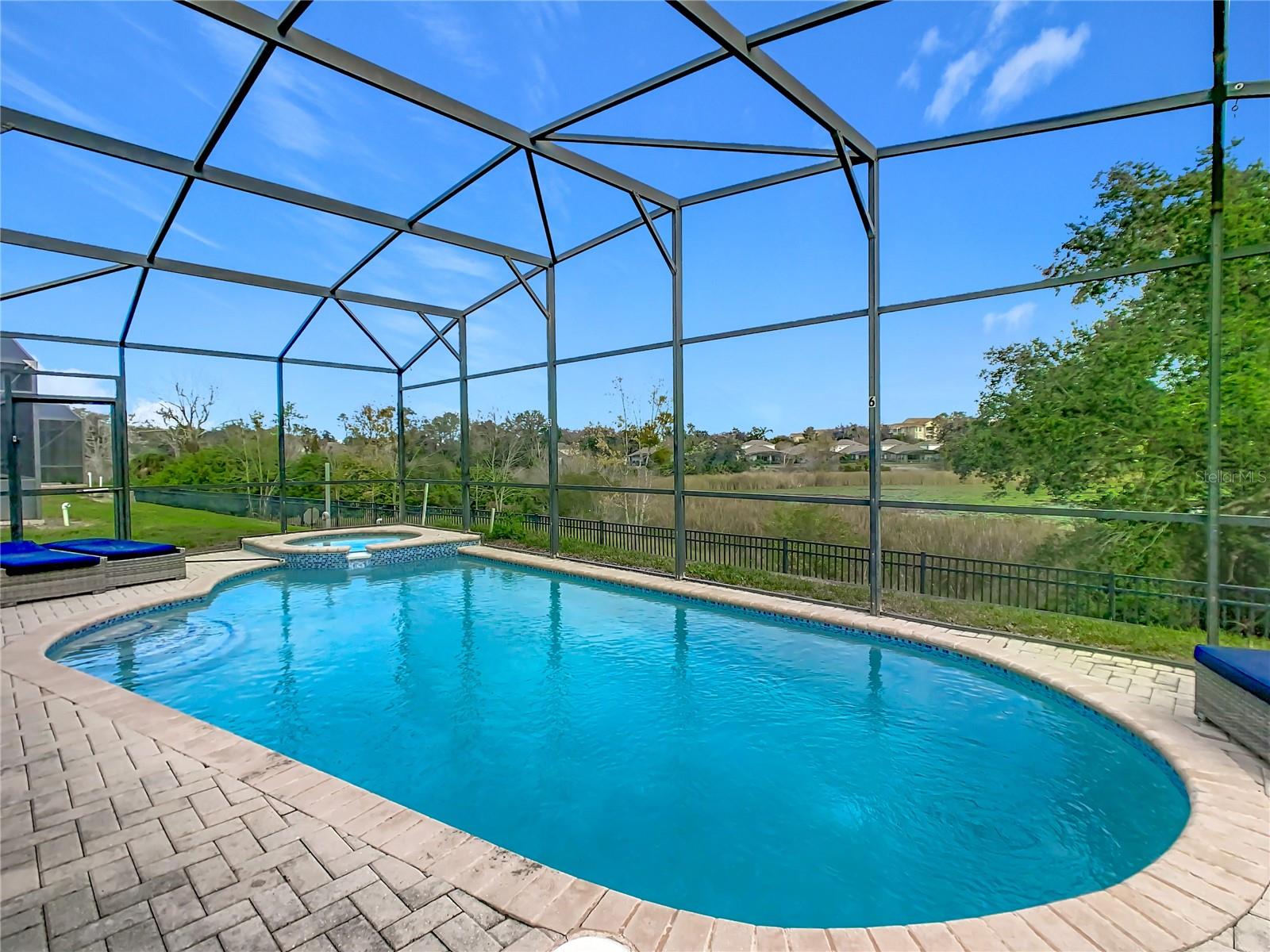 Image 64 of 100 For 2619 Daulby Street