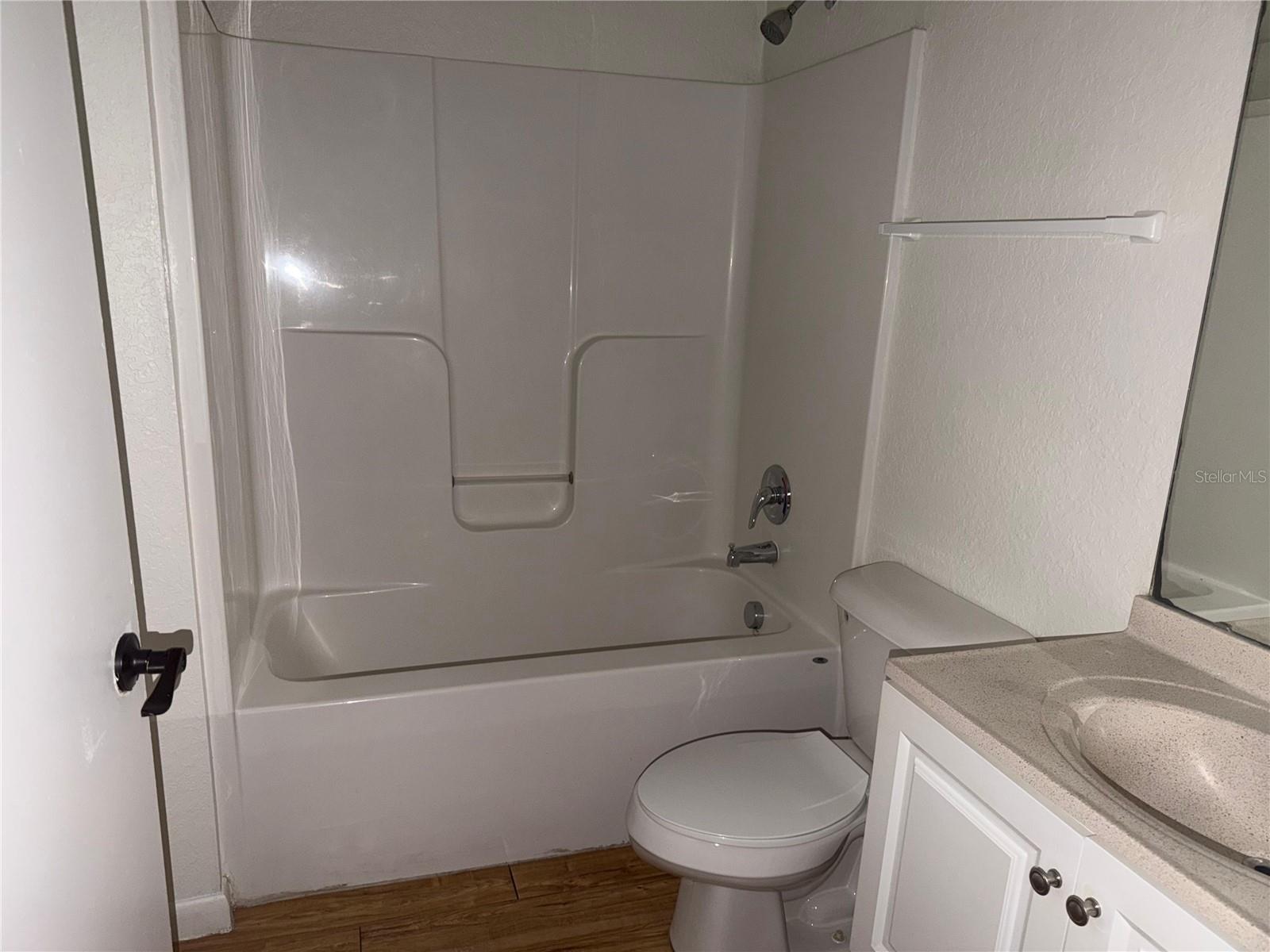 Image 7 of 8 For 2323 Mccoy Road 816