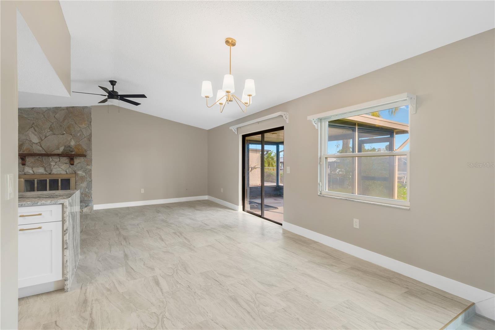 Image 10 of 45 For 9840 San Sebastian Way