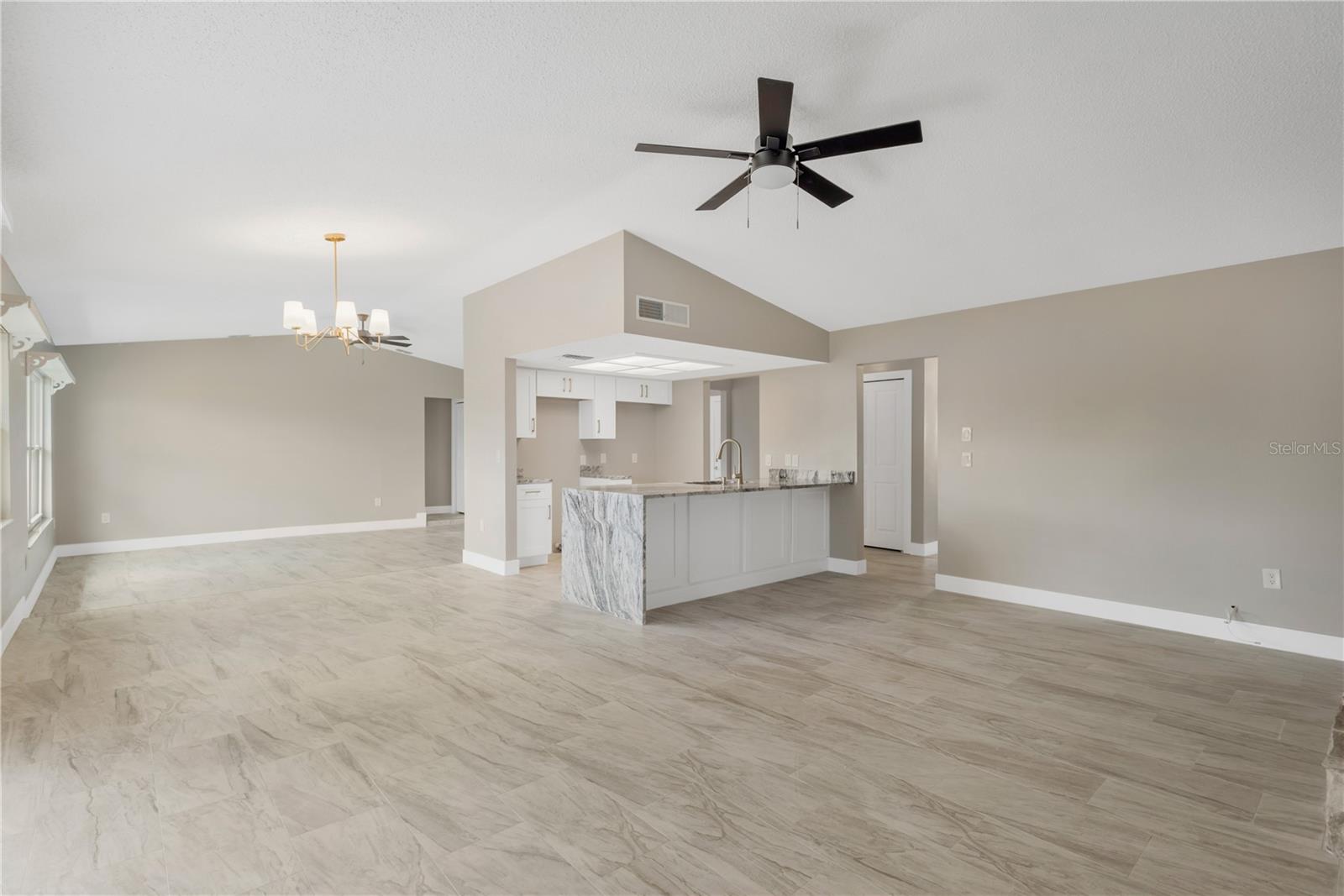 Image 11 of 45 For 9840 San Sebastian Way