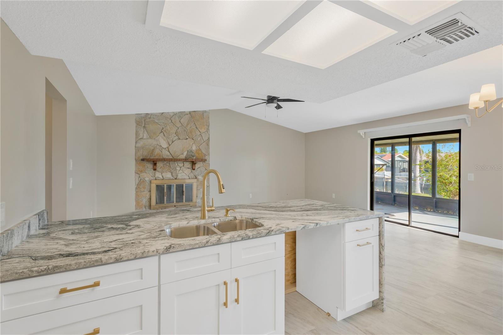 Image 14 of 45 For 9840 San Sebastian Way