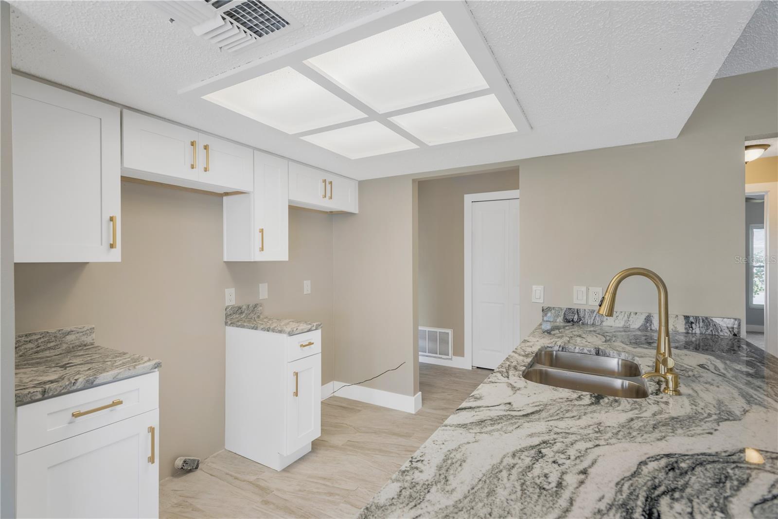 Image 16 of 45 For 9840 San Sebastian Way