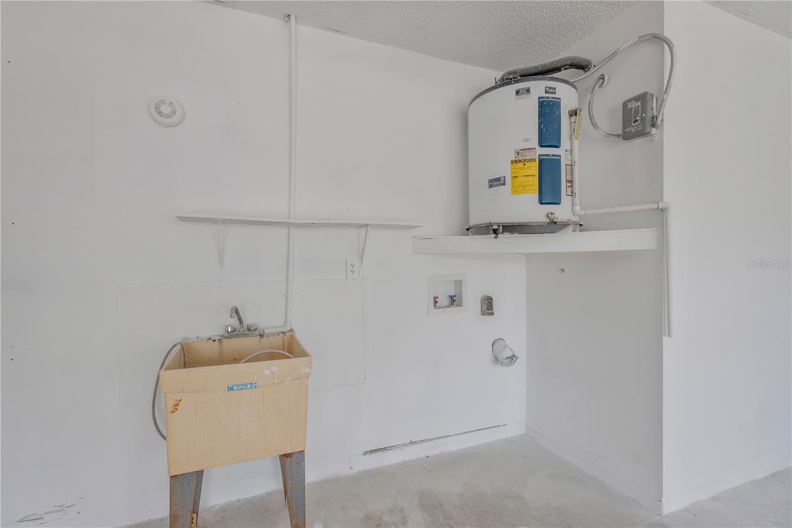 Image 24 of 45 For 9840 San Sebastian Way