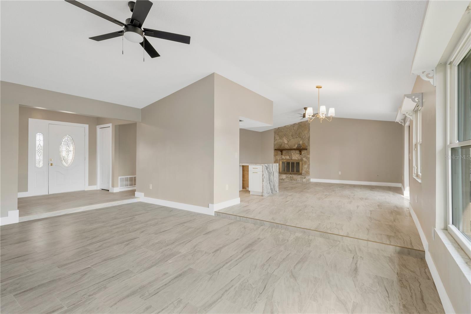 Image 9 of 45 For 9840 San Sebastian Way