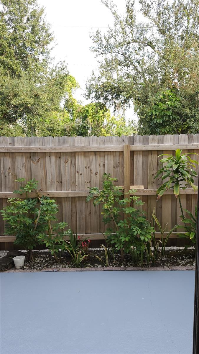 Image 27 of 30 For 1737 Shady Ridge Court 231