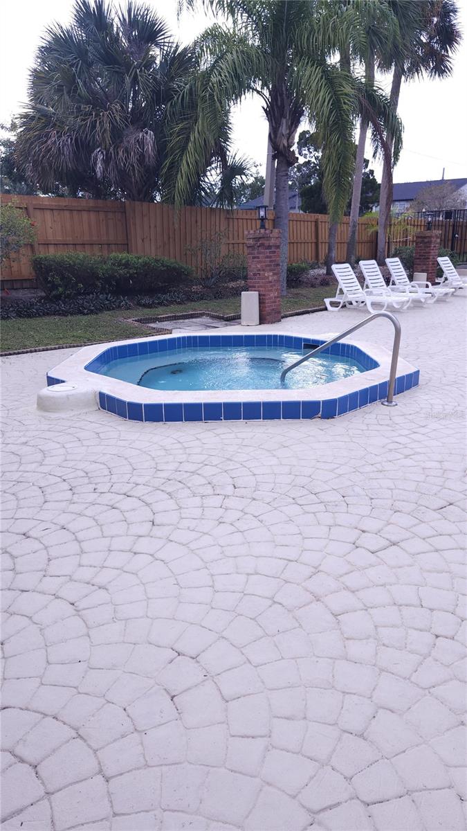 Image 7 of 30 For 1737 Shady Ridge Court 231