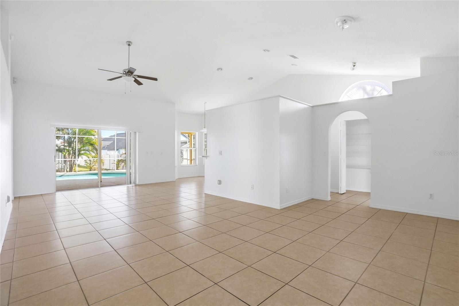 Image 12 of 48 For 206 Rochester Loop