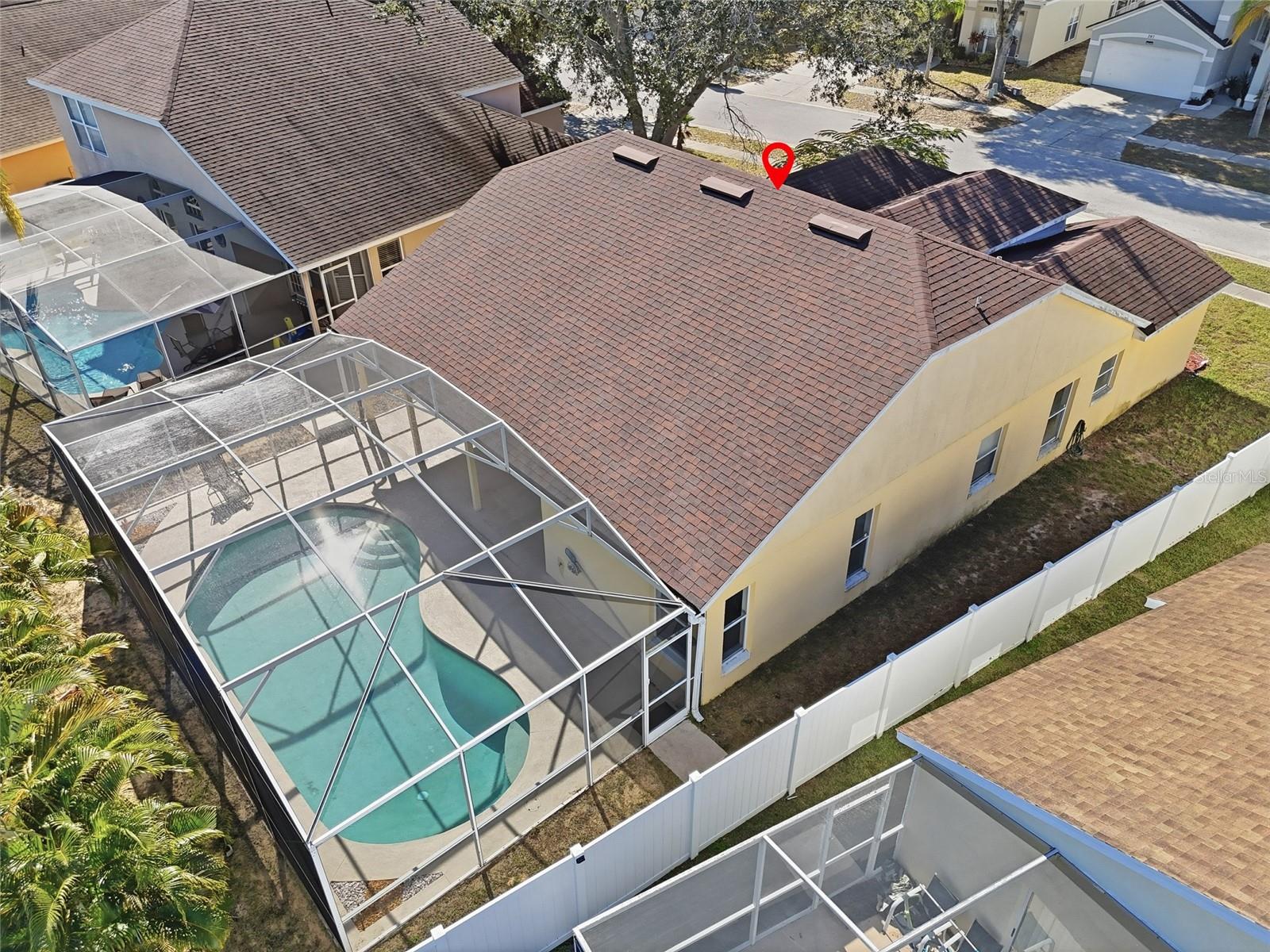 Image 39 of 48 For 206 Rochester Loop