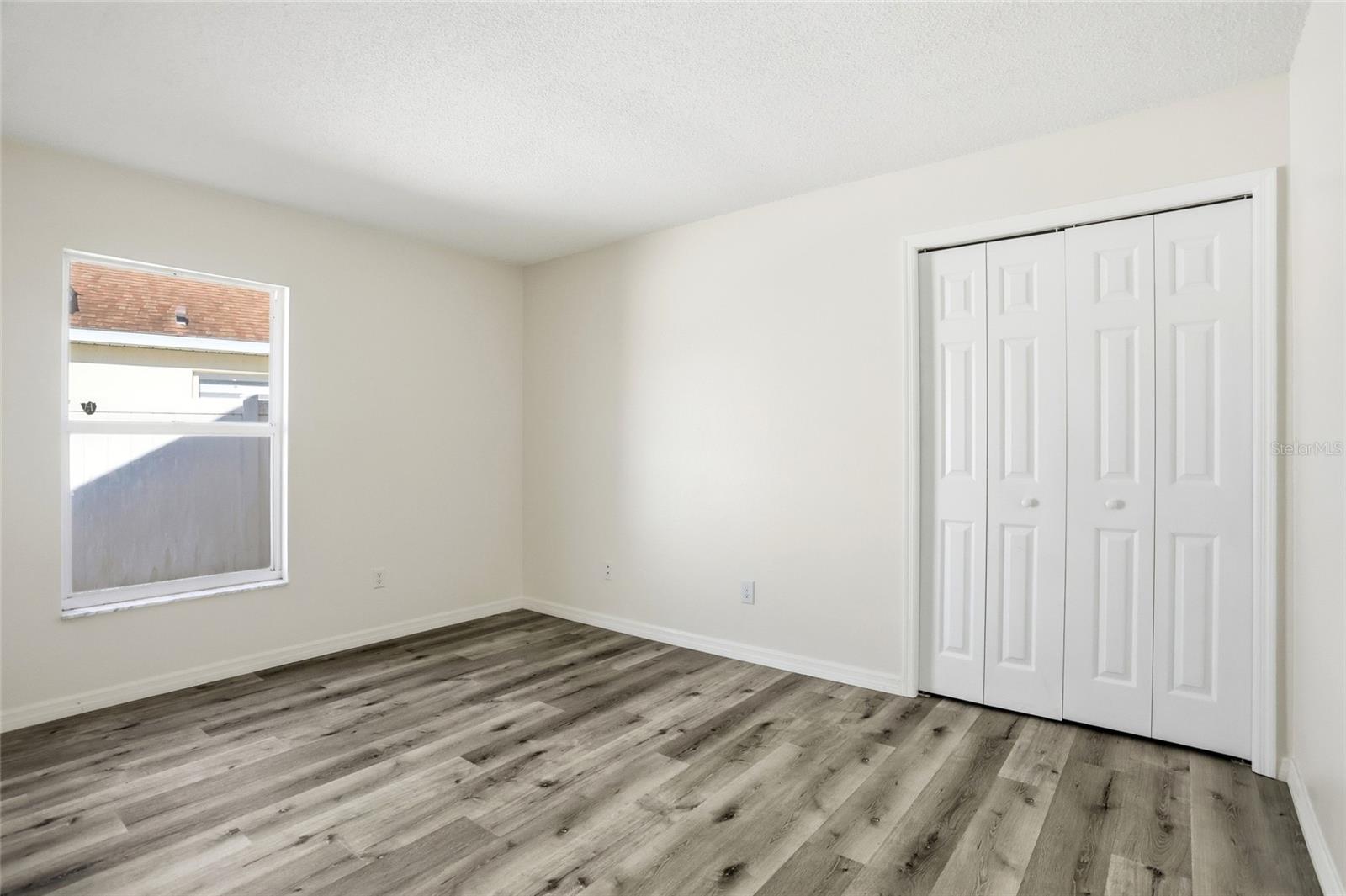 Image 8 of 48 For 206 Rochester Loop