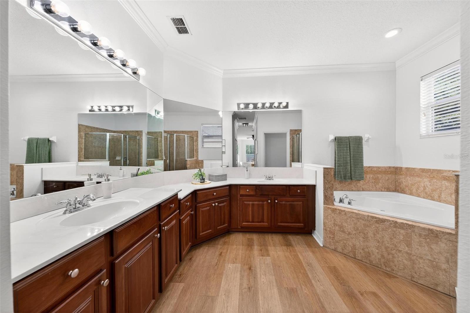 Image 26 of 90 For 3278 Fawnwood Drive