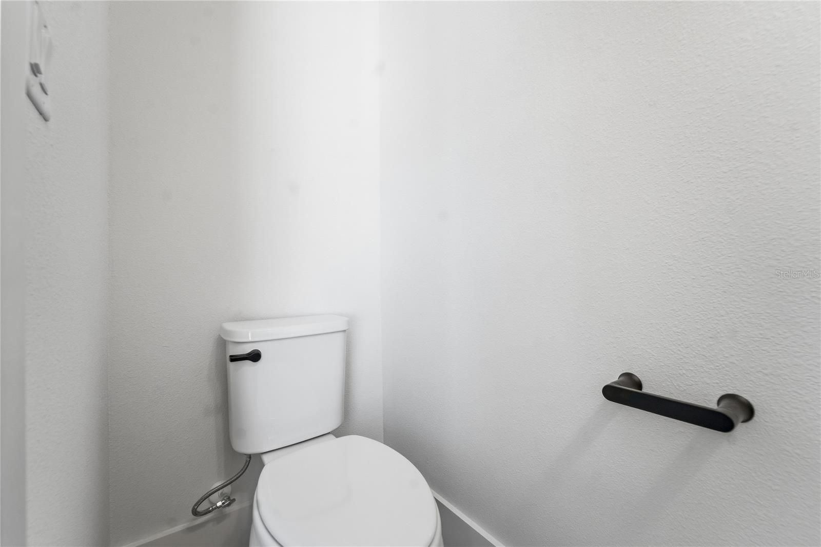 Image 13 of 28 For 15058 Grove Lake Drive