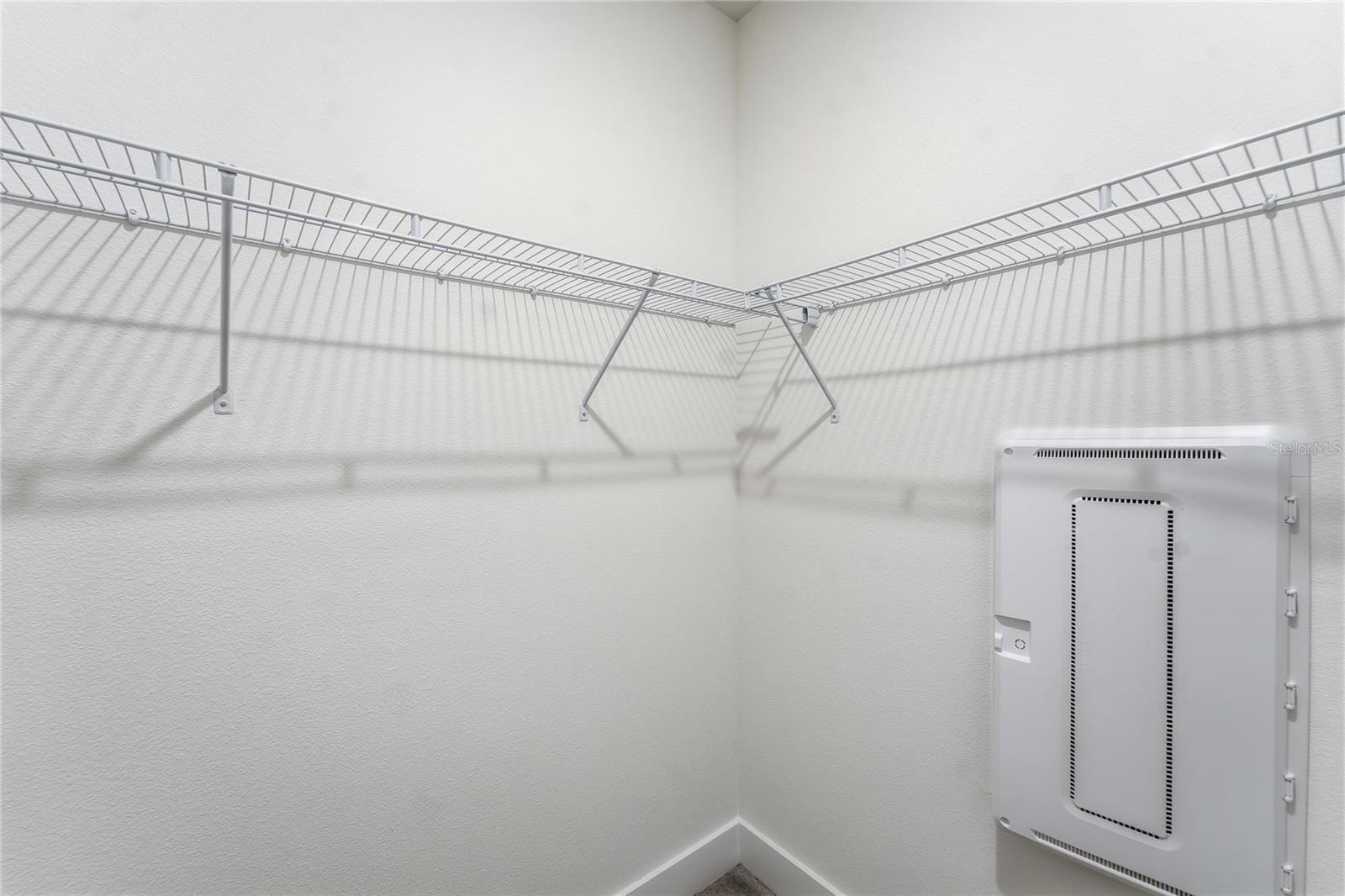 Image 18 of 28 For 15058 Grove Lake Drive