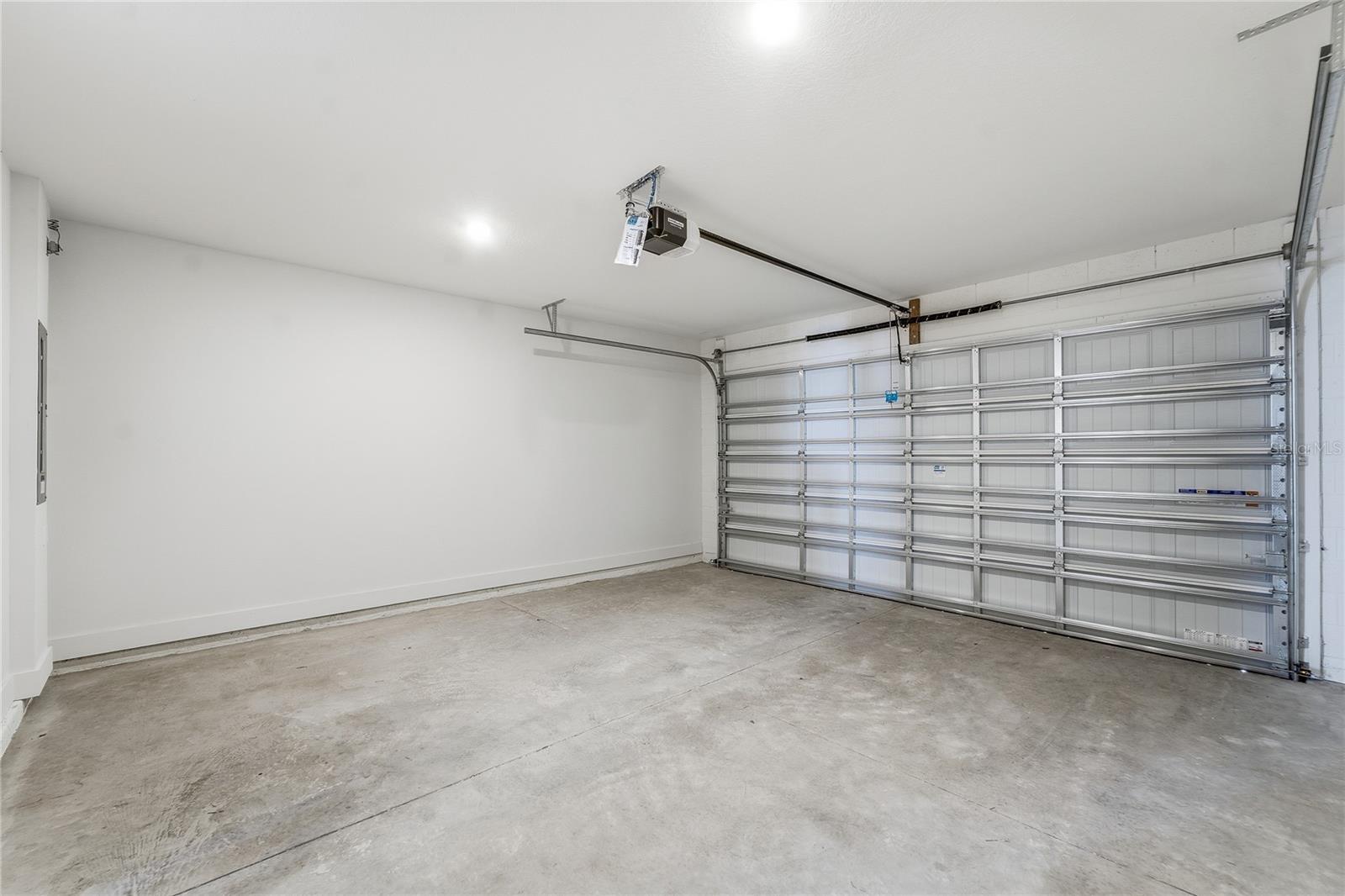 Image 25 of 28 For 15058 Grove Lake Drive