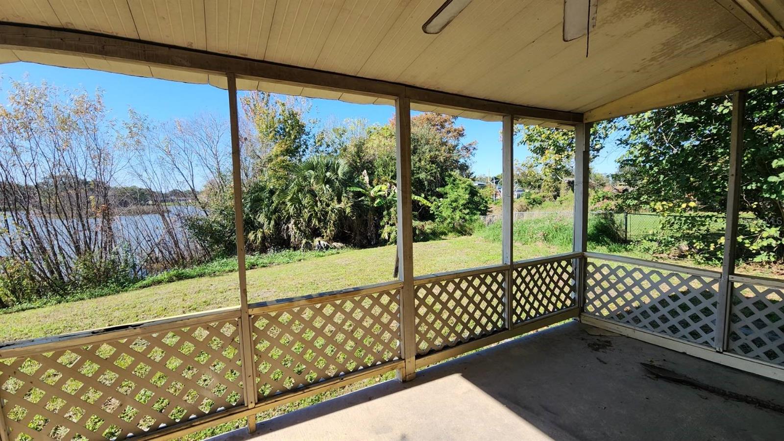 Image 14 of 21 For 4359 Lake Richmond Drive