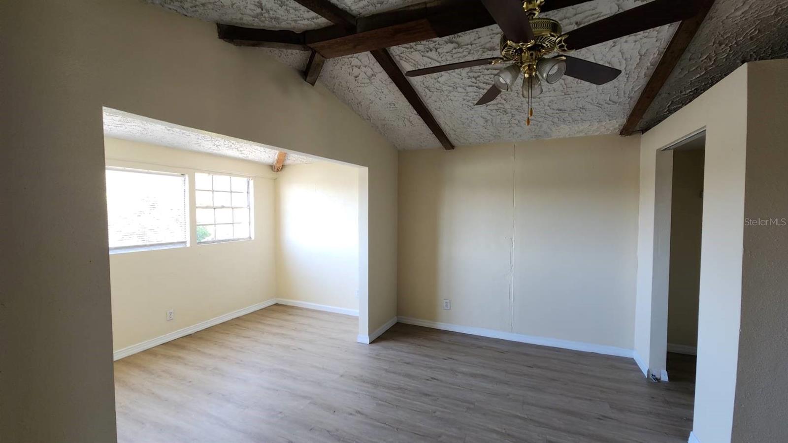 Image 17 of 21 For 4359 Lake Richmond Drive