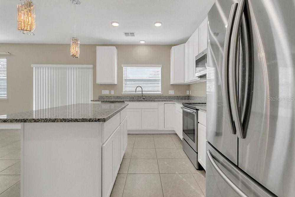 Image 14 of 36 For 807 Glen Creek Court