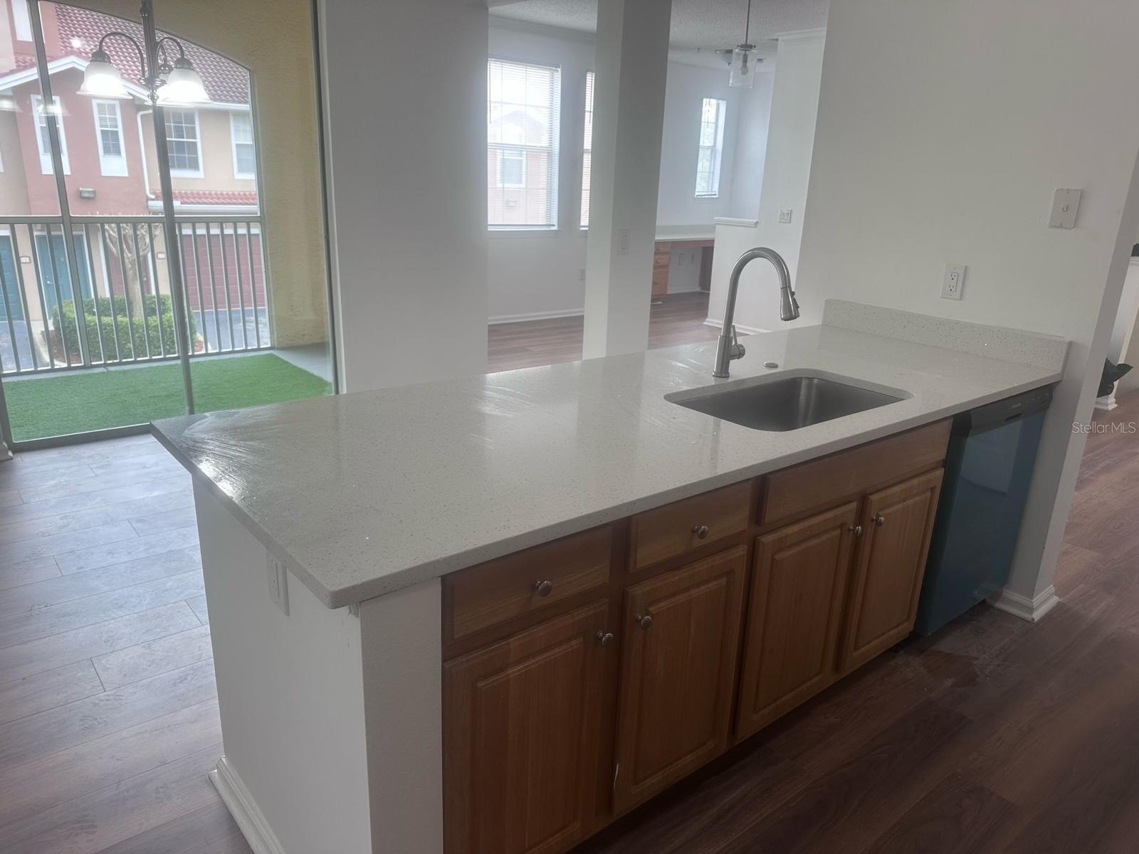 Image 10 of 46 For 12106 Poppy Field Lane 107