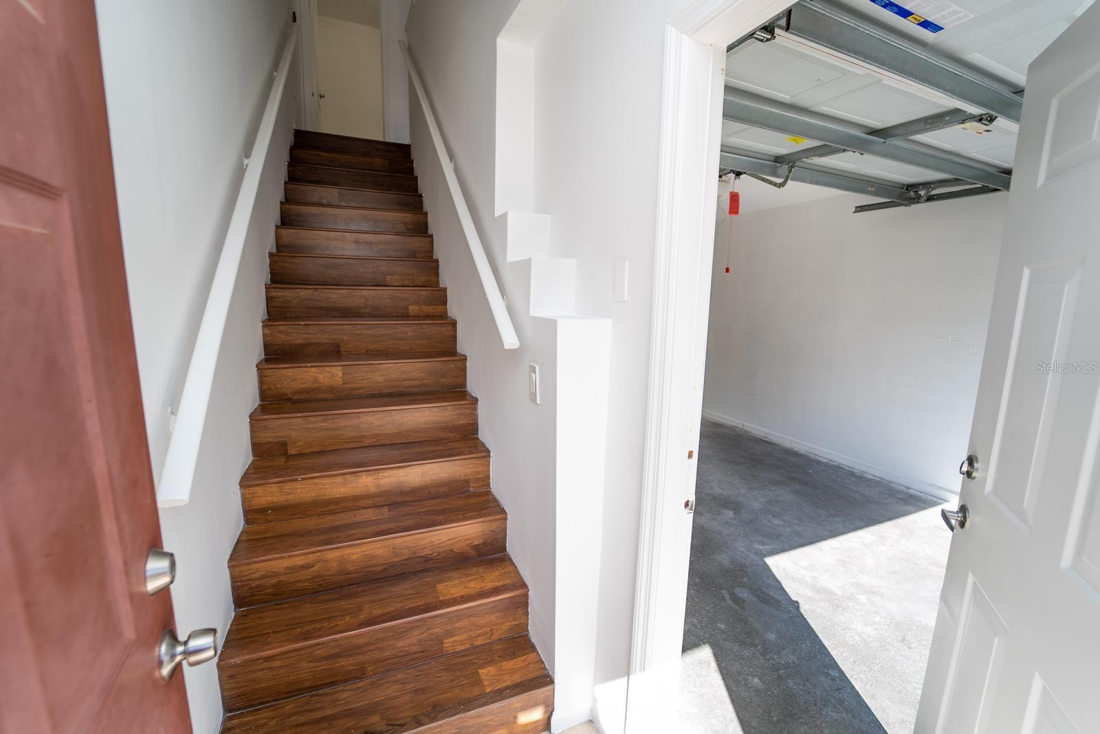 Image 5 of 46 For 12106 Poppy Field Lane 107