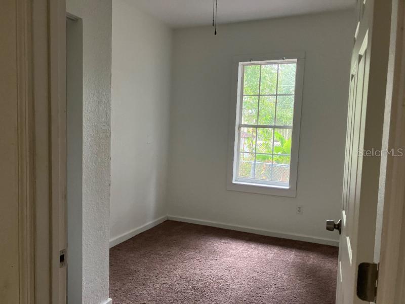 Image 6 of 11 For 528 Church Street