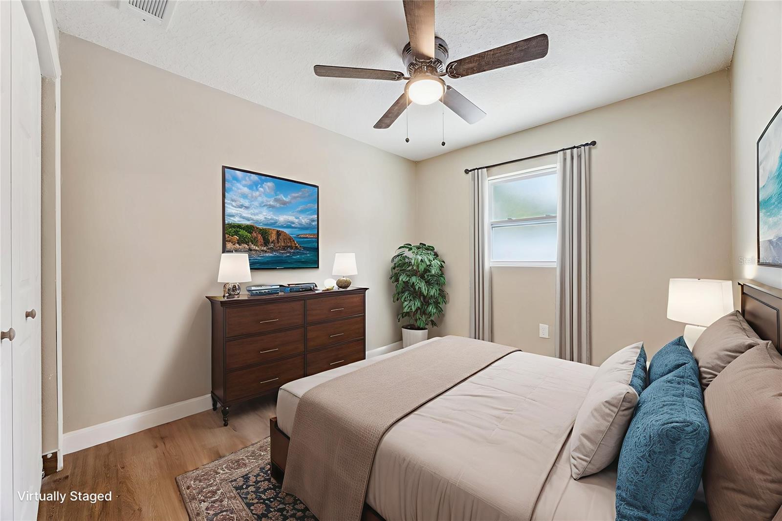 Image 39 of 52 For 3033 Sutton Drive