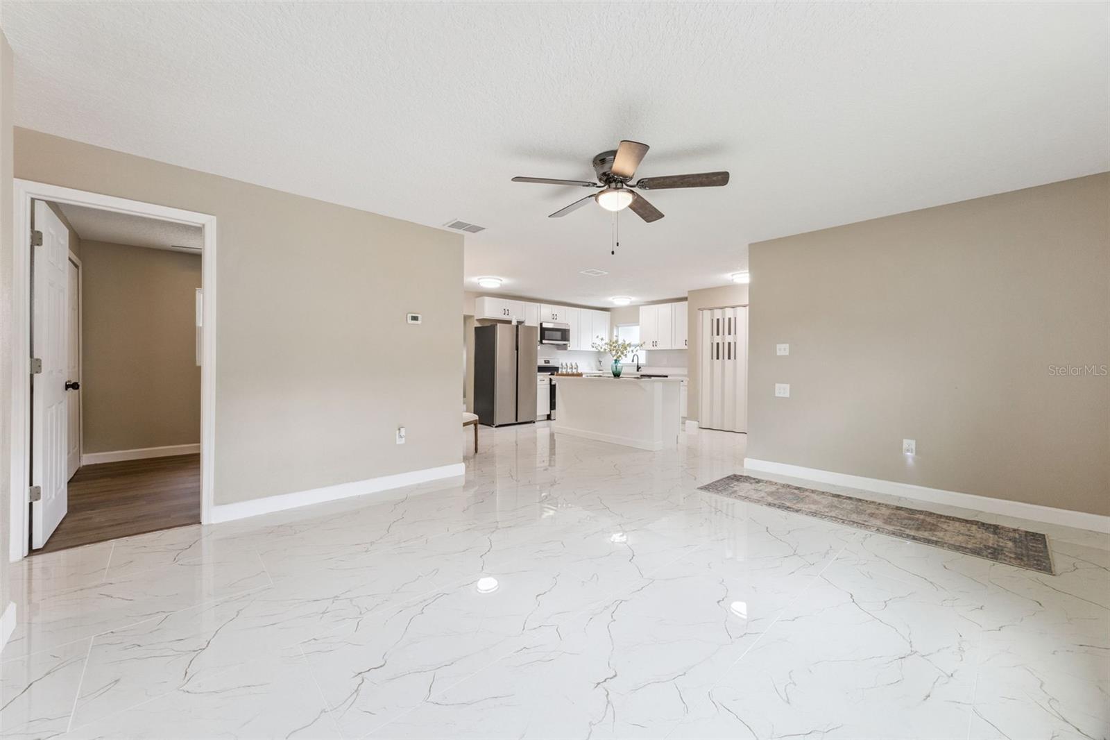 Image 7 of 52 For 3033 Sutton Drive