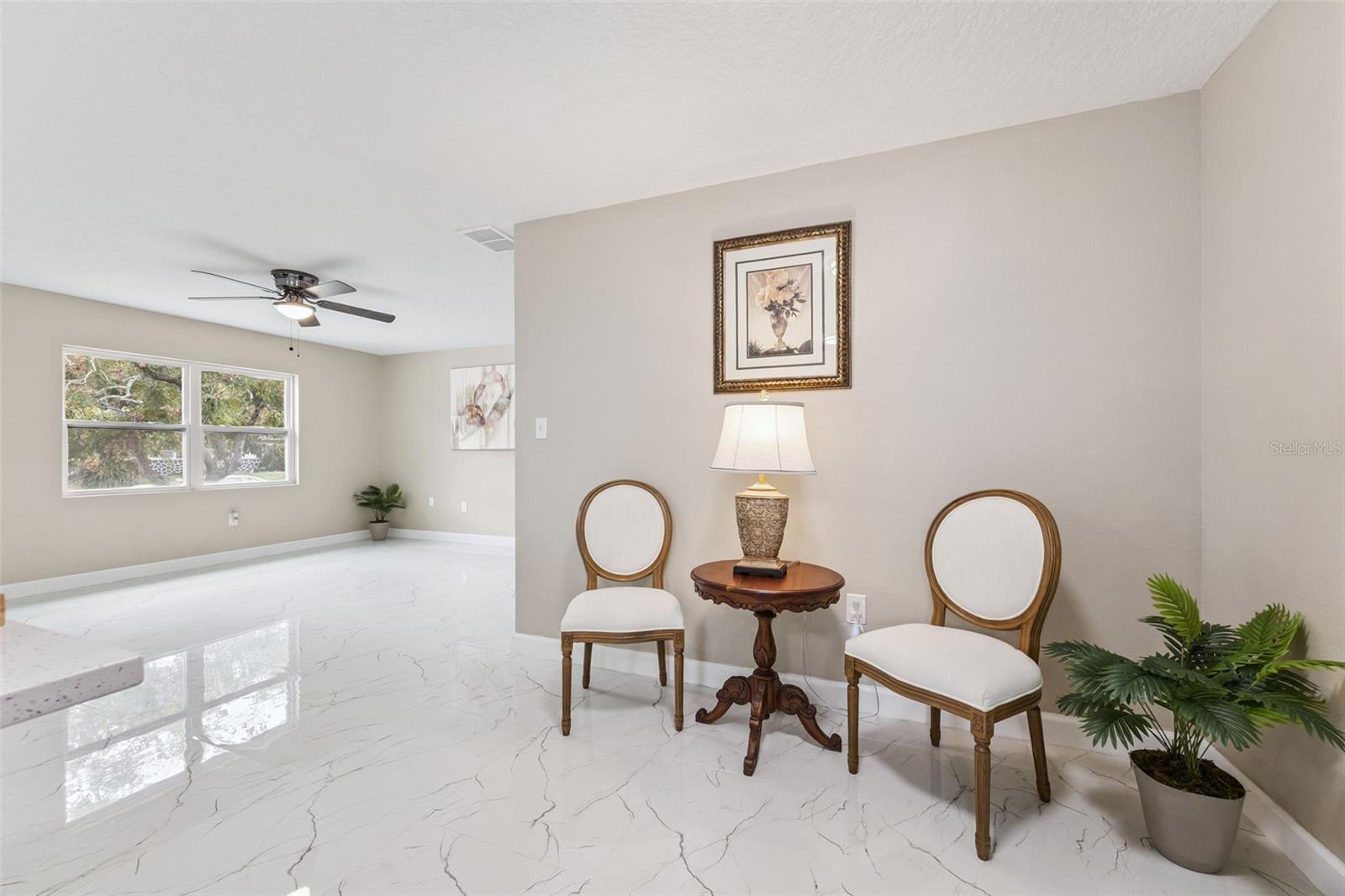 Image 9 of 52 For 3033 Sutton Drive