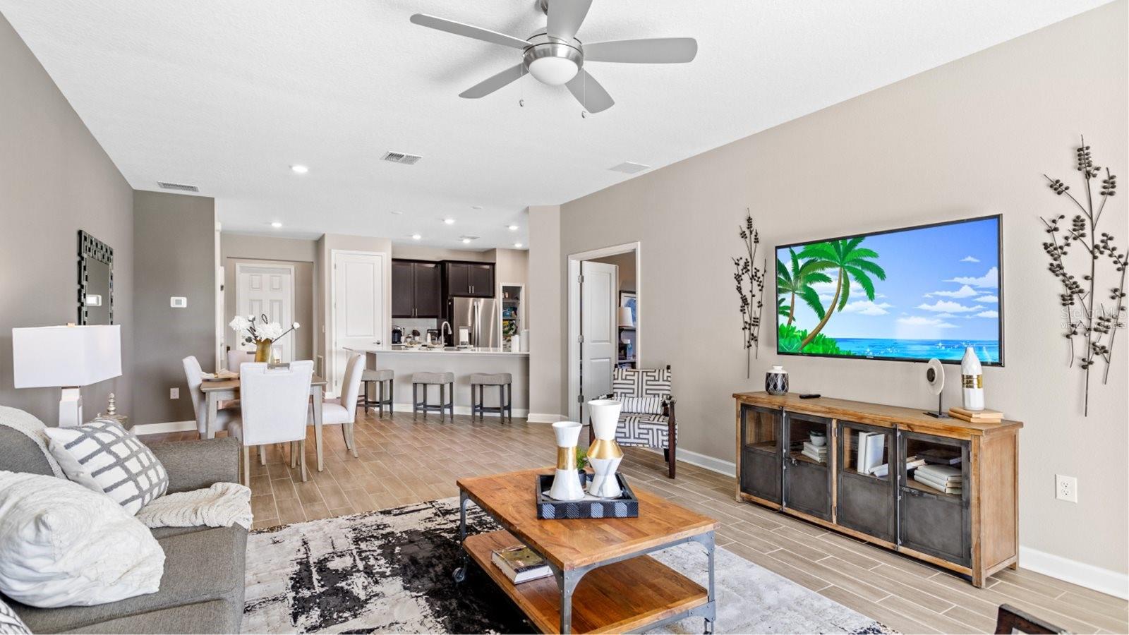 Image 4 of 24 For 2459 Peace Of Mind Avenue