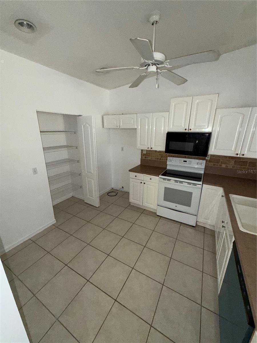 Image 20 of 28 For 4892 Jordan Avenue S