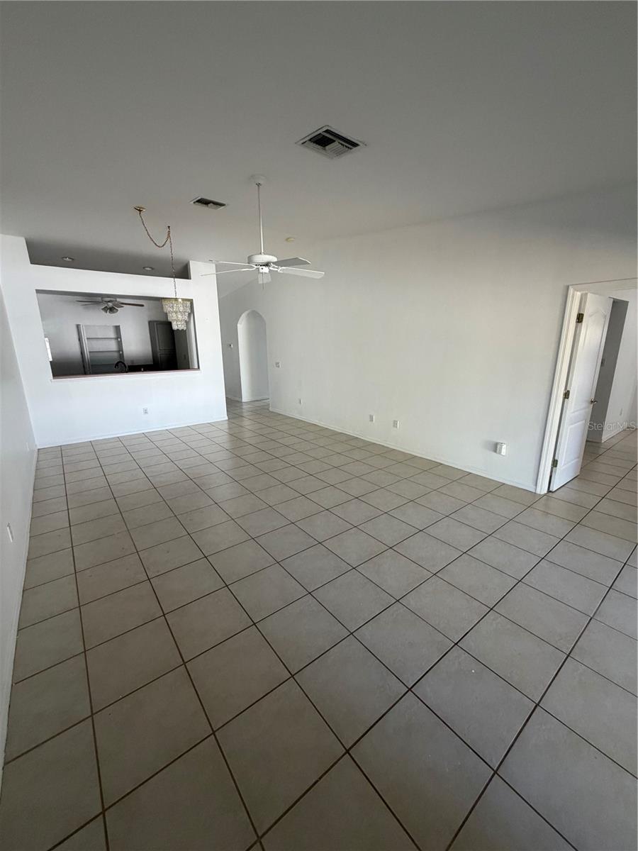 Image 5 of 28 For 4892 Jordan Avenue S