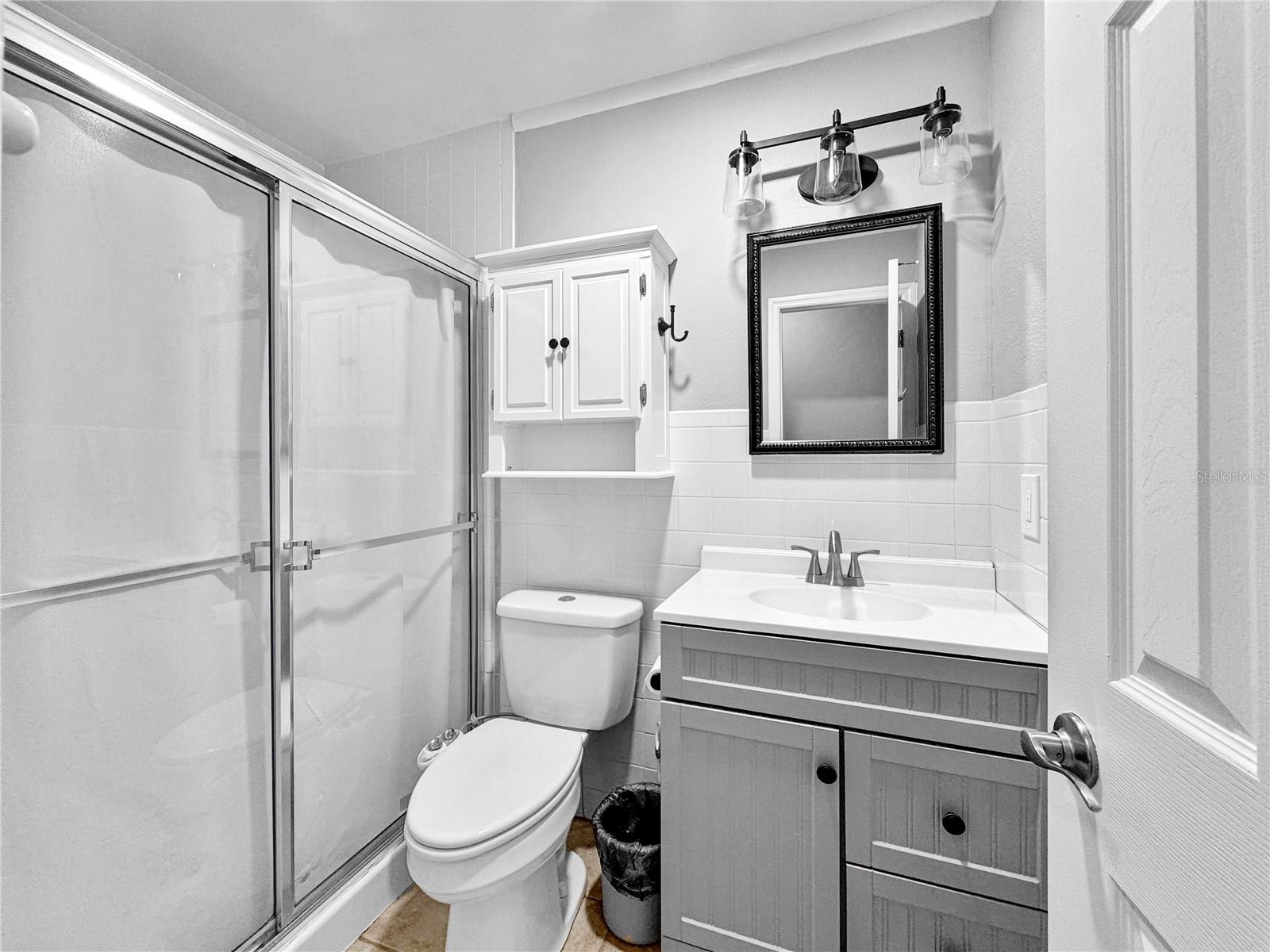 Image 19 of 26 For 1003 County Road 17a W