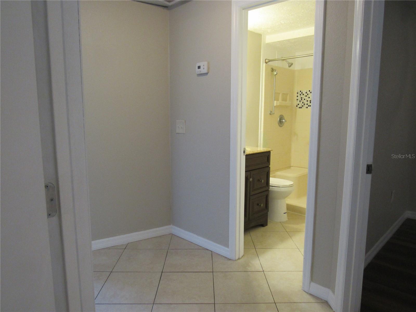 Listing photo id 31 for 4140 Las Vegas Drive