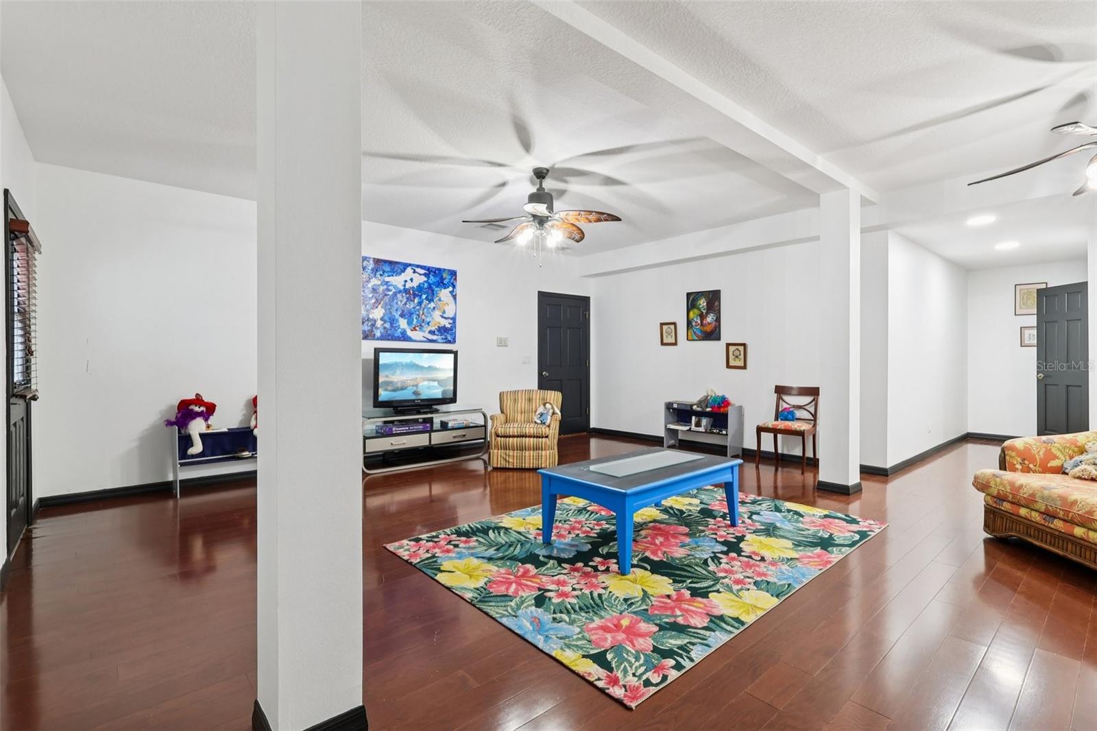 Image 42 of 68 For 16400 Lakeshore Drive