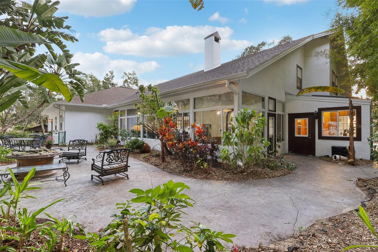 Image 48 of 68 For 16400 Lakeshore Drive