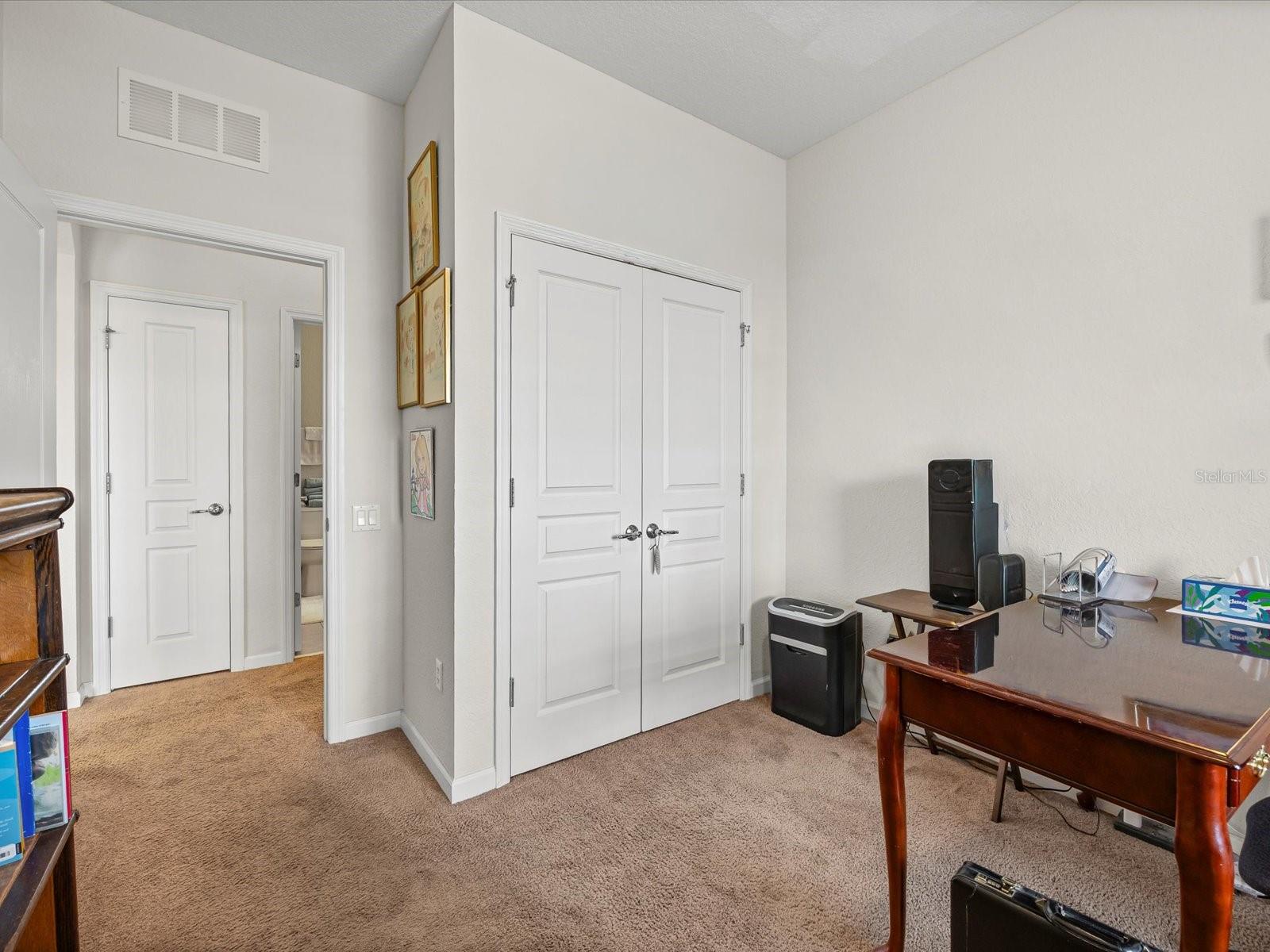 Image 15 of 39 For 8298 Portofino Drive 405