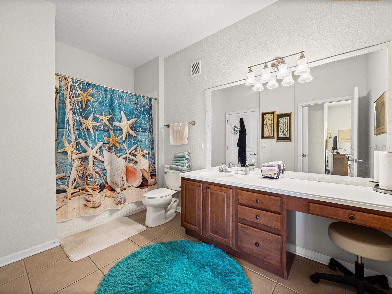 Image 16 of 39 For 8298 Portofino Drive 405