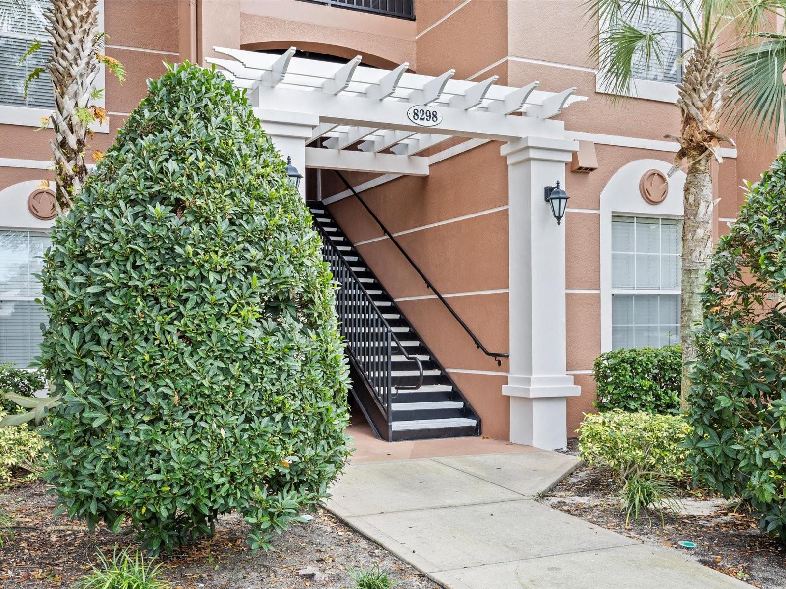 Image 3 of 39 For 8298 Portofino Drive 405