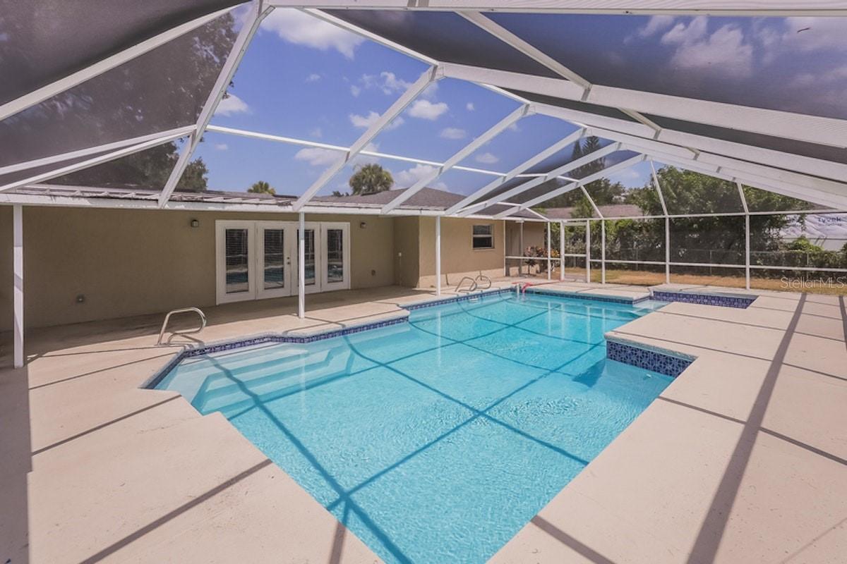 Image 12 of 14 For 4400 Old Colony Road