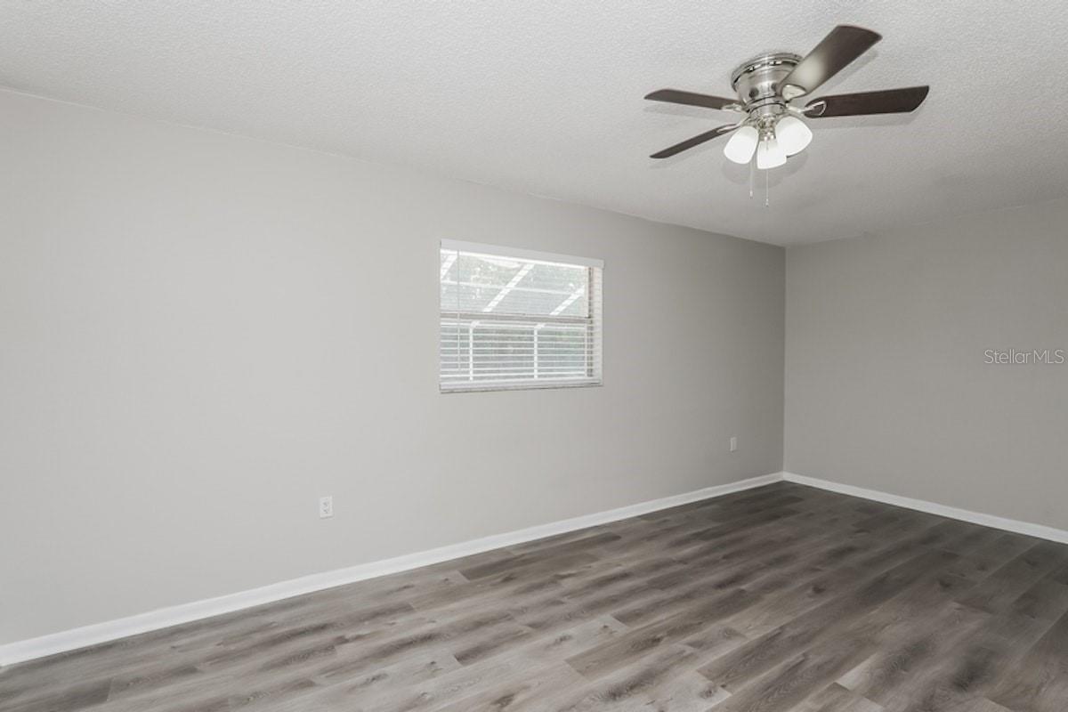 Image 7 of 14 For 4400 Old Colony Road