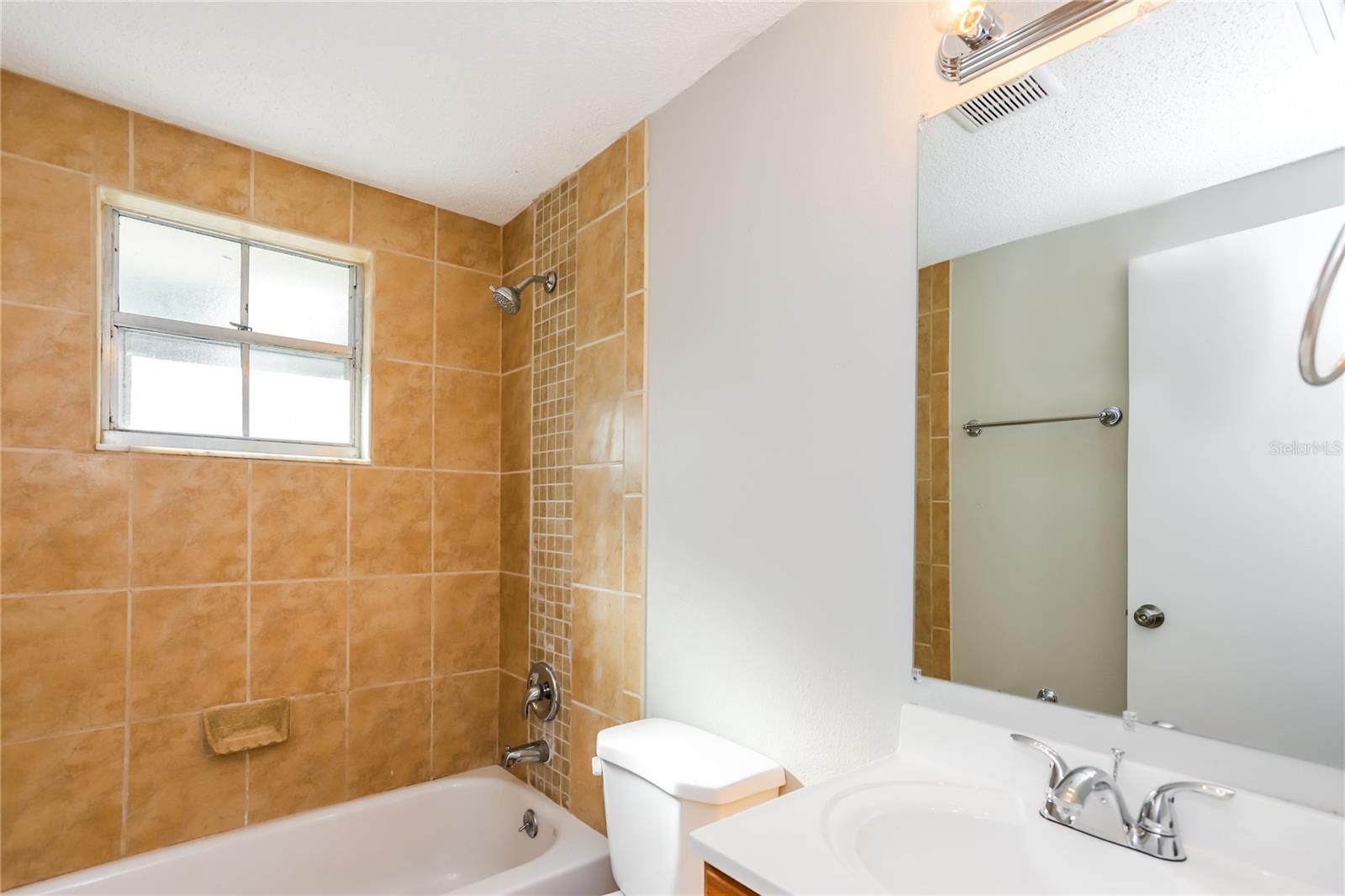 Image 10 of 16 For 2922 Java Plum Avenue