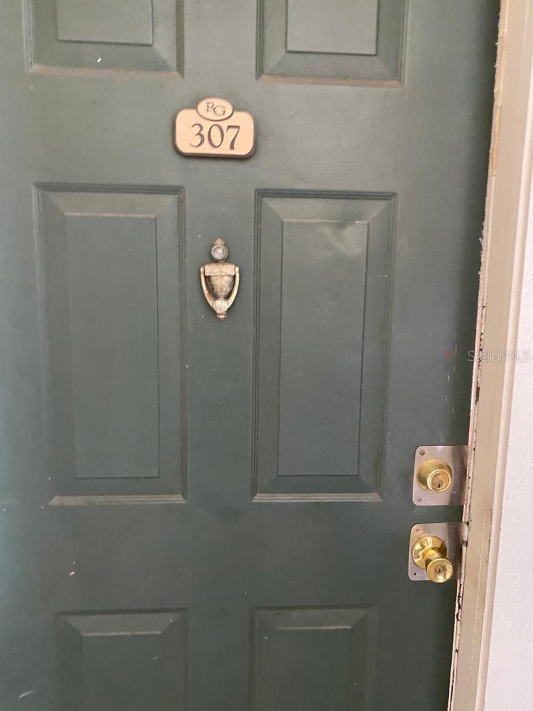 Image 2 of 10 For 4301 Lizshire Lane 307