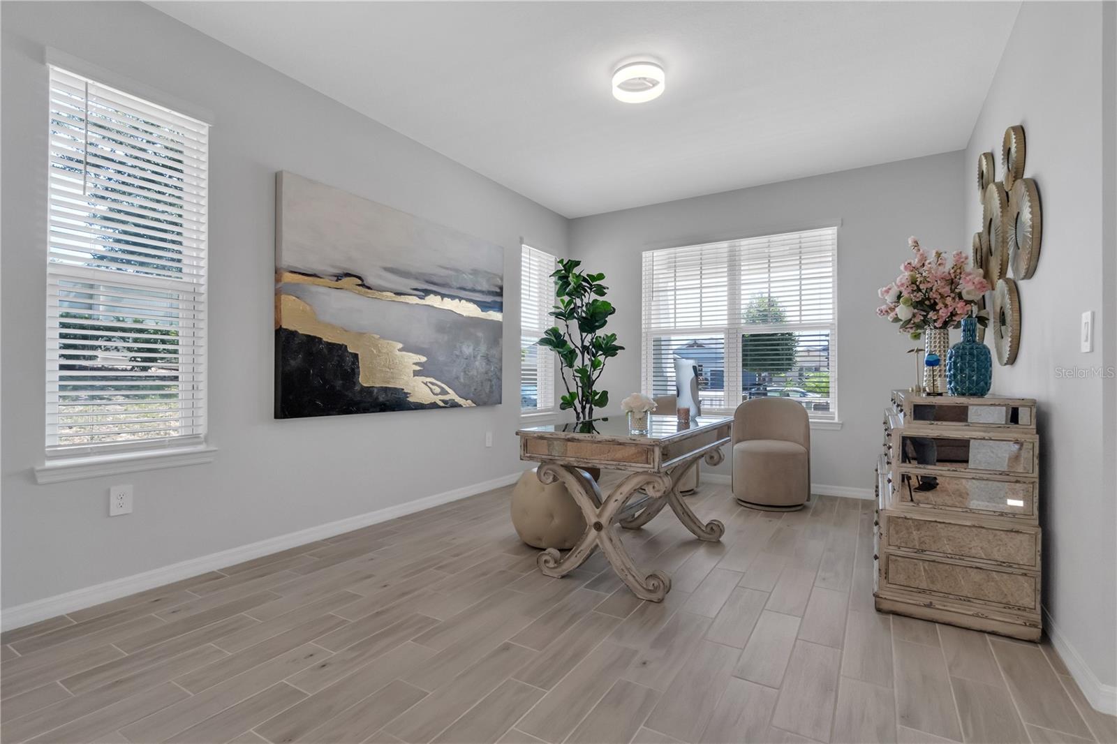 Image 16 of 44 For 2845 High Pointe Street