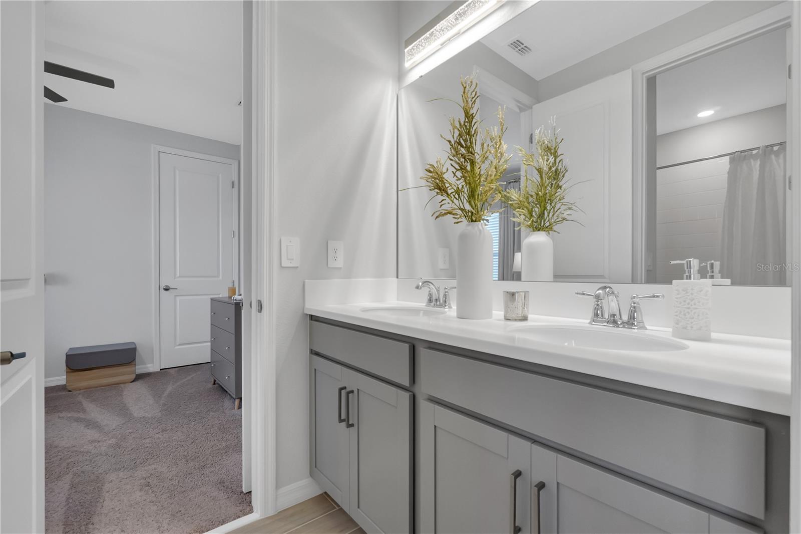 Image 30 of 44 For 2845 High Pointe Street