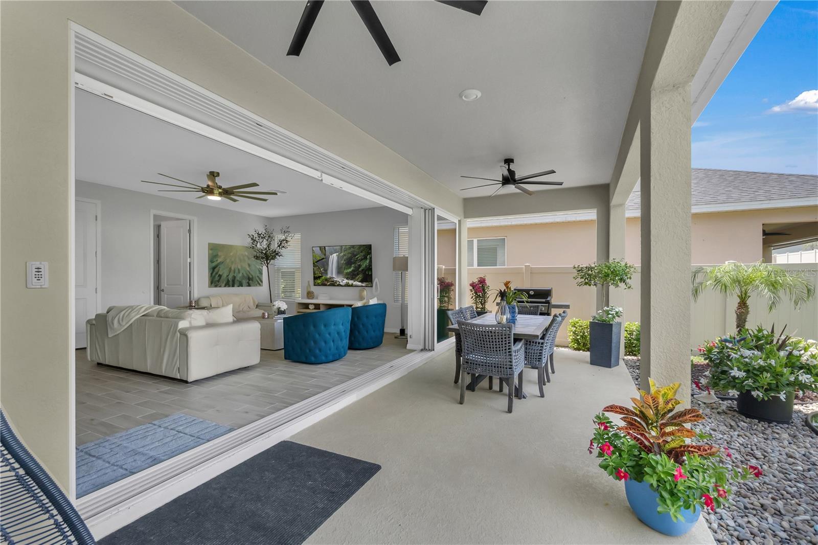 Image 4 of 44 For 2845 High Pointe Street